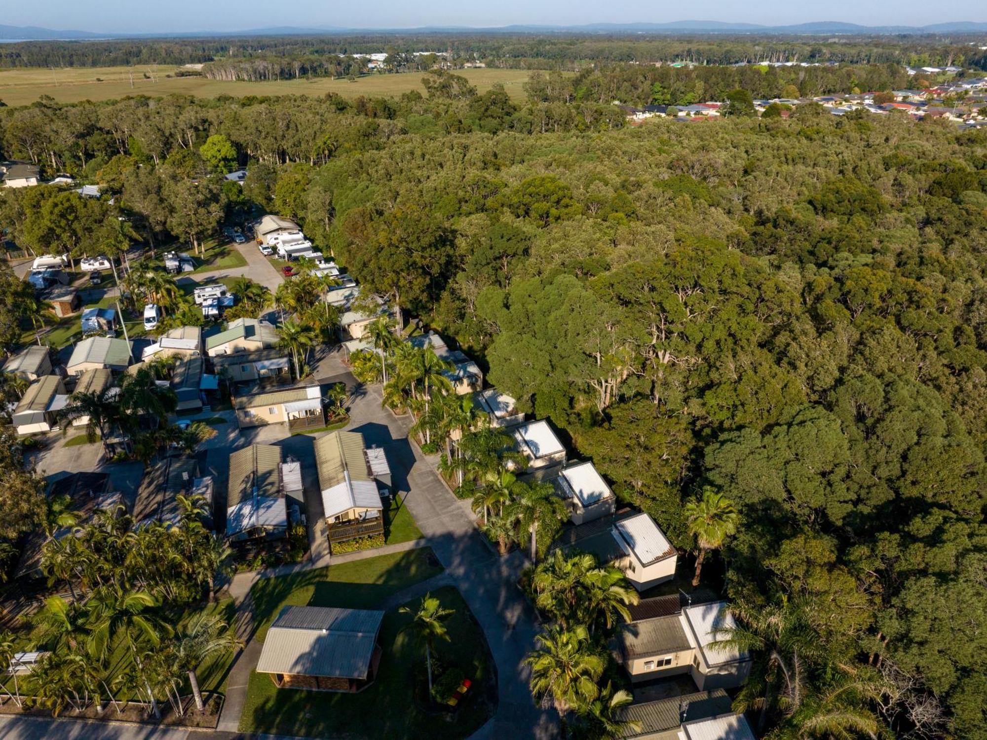 Nrma Blue Dolphin Yamba Holiday Resort Екстериор снимка