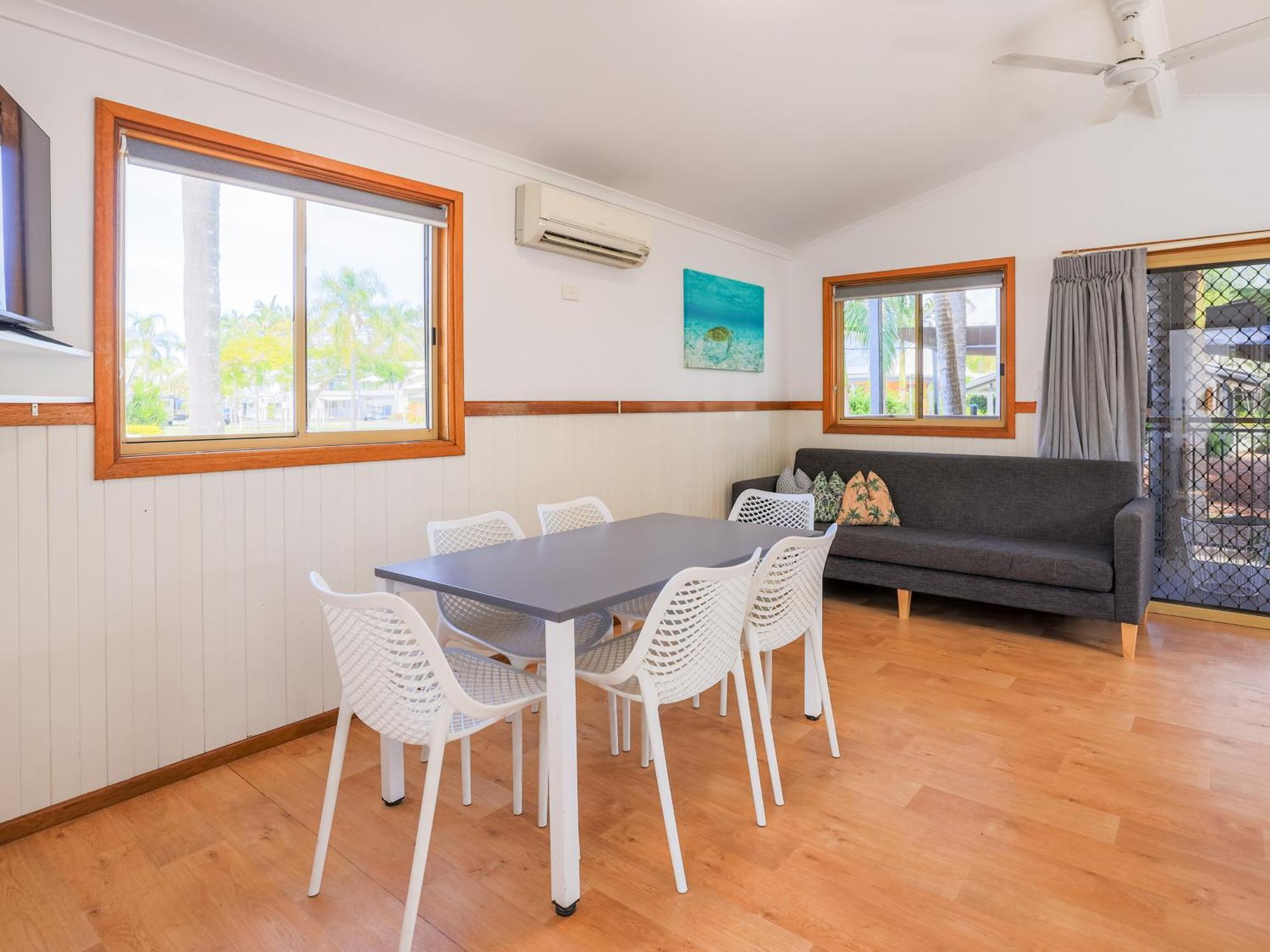 Nrma Blue Dolphin Yamba Holiday Resort Стая снимка