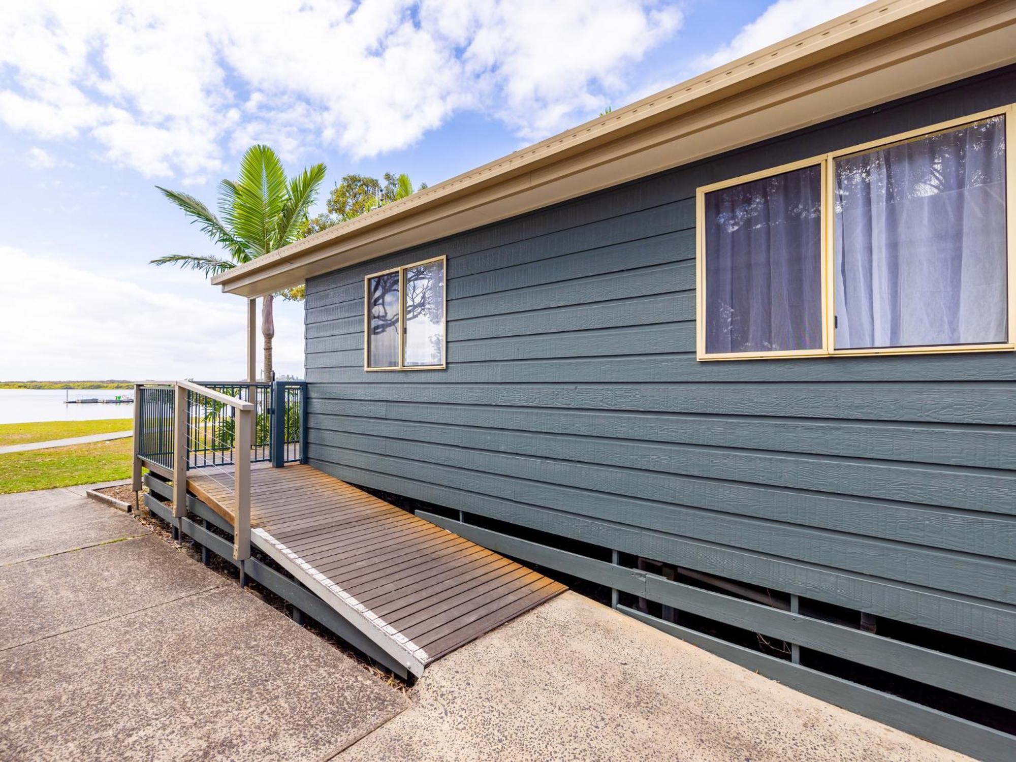 Nrma Blue Dolphin Yamba Holiday Resort Стая снимка